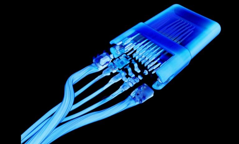 CT scan of a Mcdodo USB-C cable. Its overmolded plastic design provides minimal strain relief.
